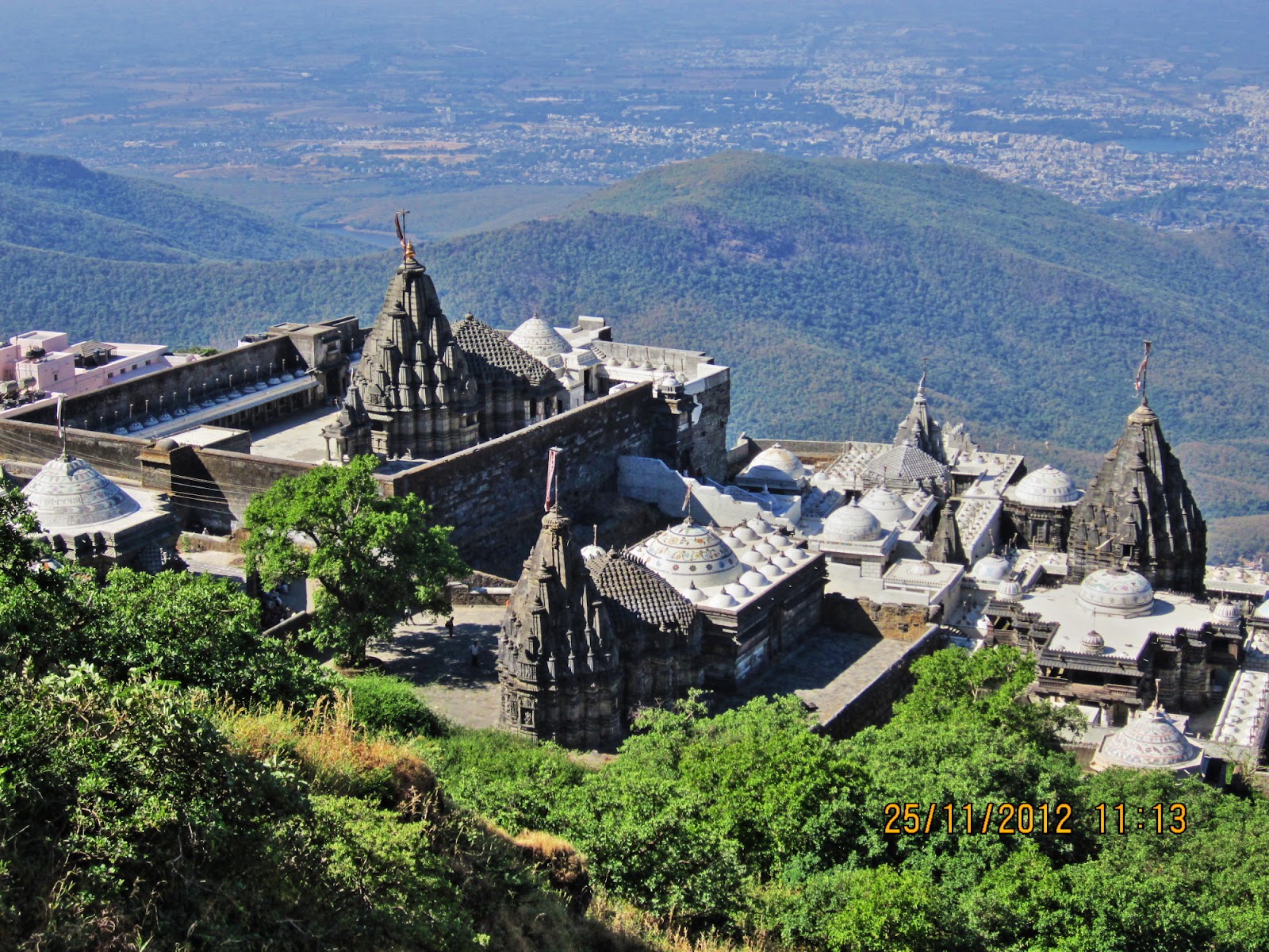 GIRNAR JAIN TEMPLE,GROUP OF TEMPLES